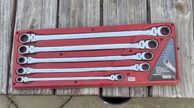 Srfbxlm52t Matco Tools Stfbxlm52t 5 Piece Extra Long Double Flex Ratcheting Wrench Set