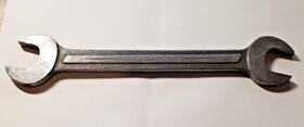 Ndf-30 New Britain Open End Wrench 15/16 Inch X 1 Usa Vintage Raised Panel