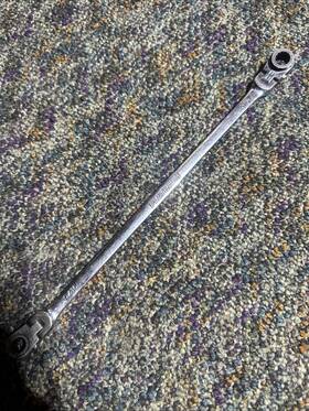 Plt99755 Platinum Tools 5/16 Inch X 3/8 Xl Reversible Flex Ratchet Double-ended Box Wrench