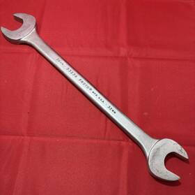 33236 Proto Open-end 17.5 Inch 36mm X 32mm Wrench