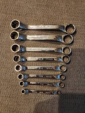 86188-7 Sk Tools 7 Pc Metric Offset Box End Wrench Set 12 Point 86188-7 Sk Tools 7 Pc Metric Offset Box End Wrench Set 12 Point