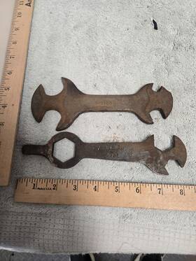 Smith N230 Vintage Lot Of 2 Wrenches And Milburn 331