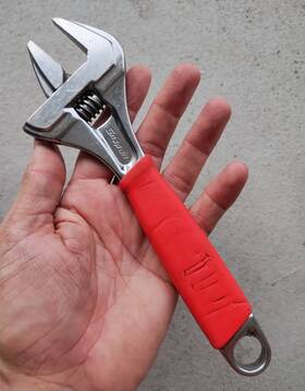 Adhws8 Snap-on Tools Spain R 8ftft Red Slim Adjustable Wrench Smooth Jaw Ver Good