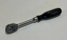 F710ls Snap-on 3/8 Drive Vintage Black Hard Plastic Handle Ratchet 8-1/4 Inch Long