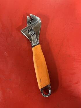 Fadh80 Snap-on 8 Inch Flank Drive Plus Adjustable Wrench Orange Soft Grip Handle Usa