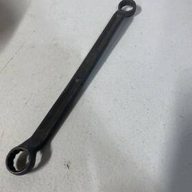 Gxv-1820 Snap-on Gxv1820 9/16 Inch -5/8 12pt Industrial Finish Offset Box End Wrench