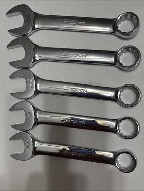 Oexm20-oexm24 Snap-on 5 Pc Metric 12 Pt Short Combination Wrench Set 20-24mm Oexm20-oexm24 Snap-on 5 Pc Metric 12 Pt Short Combination Wrench Set 20-24mm