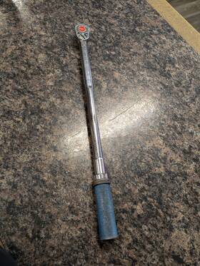 Qjr-3200 Snap-on Qrj-3200 1/2 Inch Click-type Torque Wrench Qjr-3200 Snap-on Qrj-3200 1/2 Inch Click-type Torque Wrench
