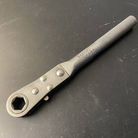 R-714 Snap-on Vintage Industrial 7/16 Inch Ratcheting 6pt Box End Wrench Usa