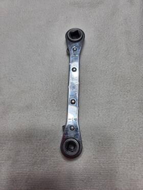 R404 Snap-on Refrigeration Ratcheting Box Wrench