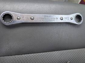 Rbm1618 Snap-on Tools 16mm 18mm 12-point Metric Offset Ratcheting Box Wrench