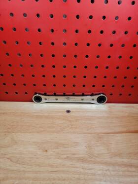 Re1416 Snap-on Tools E14 X E16 Nice Inverted Torx Ratcheting Box Wrench