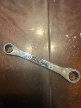 Re1618c Snap On Ratcheting Box Wrench 1/2 Inch 9/16
