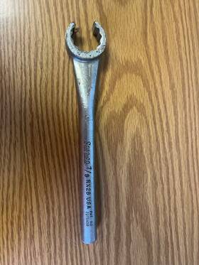 Rx28 Snap On - 7/8 Line Wrench Item # 1a