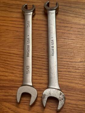 Rxs18 Snap On Rxs5/8 2 Tools Usa - 9/16 Inch Rxs 18 5/8 20 Flare Nut / Line Wrench