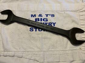 S4446b Snap-on 1981 Tools Usa 1-3/8 Inch X 1-7/16 Black Oxide Open End Wrench