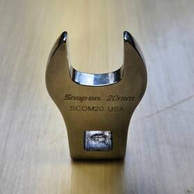 Scom20 Snap-on 3/8 Inch Drive 20mm Open End Crowfoot Wrench Metric Chrome Scom20 Snap-on 3/8 Inch Drive 20mm Open End Crowfoot Wrench Metric Chrome