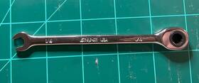 Soxr8a Snap-on Tools 1/4 Inch 12-point Sae Flank Drive Plus Offset Ratchet Wrench