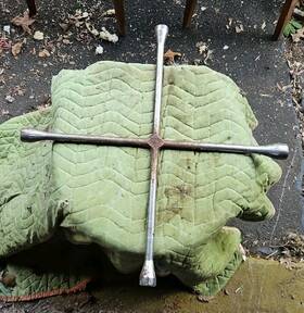 Tr-105-a Snap-on Rare Vintage 4-way Lug Rim Wrench Tire Iron 3/4 7/8 15/16 13/16