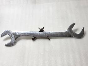 Vs-54 Snap-on Vs54 1-11/16 Inch Sae 4-way Open End Angle Wrench Jumbo Size Usa