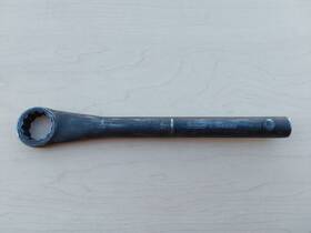Xh132b Snap-on 1 Inch 12 Point Heavy Duty Tubular Straight Box Wrench Free Shipping Xh132b Snap-on 1 Inch 12 Point Heavy Duty Tubular Straight Box Wrench Free Shipping