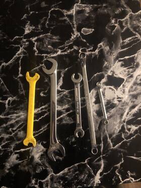 Xo810-usa Snap-on Lot Of 5 Different Wrenches