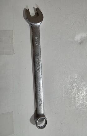 88-886 Stanley 11/16 Combination Wrench 12 Point Inch Pre-owned