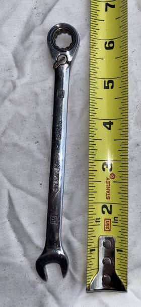 85-933 Stanley 10 Mm Ratchet Wrench Open End Combo