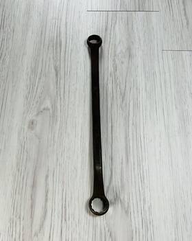 Wbh2628 Vlchek Vintage 13/16 X 7/8 Double Box End Offset Wrench Steel Tool Usa