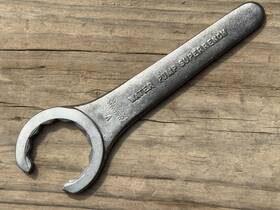 8944 Williams J.h. 1-3/8 Inch Water Pump Service Wrench Sold By Snap On Made In Usa