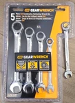 Gearwrench 5PC Sae Ratcheting Combo Set 3/8" To 5/8" #93005. Fixed Price $41.84.