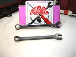 Mac (5/8" & 9/16") Lot Of Combination Wrenches 12-POINT. Fixed Price $15.00.
