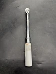 Used Snap On QD2R200 40-200 In/lb 3/8" Click Style Torque Wrench -no Case. Fixed Price $124.99.