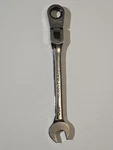 Usa Craftsman 42482 Metric 17MM 12PT Ratcheting Locking Flex Combination Wrench. Fixed Price $34.95.