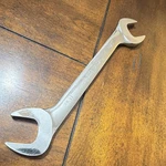 Snap-on Tools Usa 1-1/16" Sae Way Open-end Angle Head Chrome Wrench VS34B. Fixed Price $80.00.