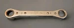 Snap-on Usa 3/4" 13/16" Chrome Ratcheting 12-POINT Box End Wrench R2426. Fixed Price $29.99.