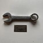 Snap-on Tools OXIM19 19MM 12-POINT Metric Midget Stubby Wrench. Fixed Price $23.95.