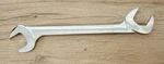 Snap-on Tools Usa 11/16" Sae Way Open-end Angle Head Chrome Wrench VS54. Fixed Price $189.98.