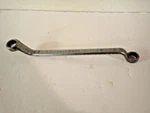 Armstrong-armaloy 8727-A 12 Point 11/16"-5/8" Offset Box End Wrench Usa. Fixed Price $19.50.