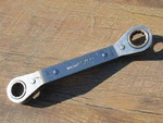 Matco WRDM1618 16MM 18MM 12 Point Ratcheting Offset Double Box End Wrench. Fixed Price $14.98.
