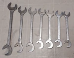 7 Mac Tools Sae 4-WAY Angle Offset Wrenches 1-1/4" 13/16" Usa.. Fixed Price $130.00.
