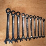 Gearwrench Sae Ratcheting Set 10PC Combination Wrenches. Fixed Price $45.00.