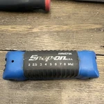 Snap-on AWMEF8K Folding Metric Hex Key Set 2-8MM Blue 8-PIECE. Fixed Price $22.00.
