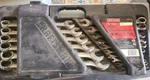 Usa Craftsman 46935 26PC Sae Combination Wrench Set W/ Case -va- Series Unused. Fixed Price $140.00.