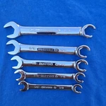 Matco 5PC 3/8 - 5/8 Sae Line Flare Nut Combo Wrench Set. Fixed Price $120.00.