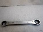Snap-on R2426A 3/4" X 13/16" Point Sae Chrome Ratcheting Wrench. Fixed Price $13.65.