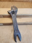 Vintage 8 Inch Bahco Volvo Sweden No. 31 Alligator Adjustable Wrench 303 Rare. Fixed Price $49.50.
