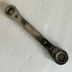 Vintage Mac 5/8" 11/16" Ratcheting Box End Wrench 12 Point Usa Model RW2022-2. Fixed Price $6.74.