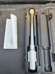 Snap On Usa QD2R1000A 3/8" Drive Adjustable Click Type Compact Torque Wrench New. Fixed Price $329.00.