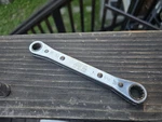 Snap On 1/2"-9/16" 12PT Sae Chrome Ratcheting Box End Wrench Usa R1618A. Fixed Price $19.99.